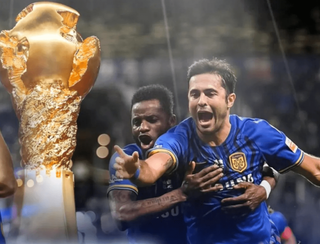 江苏队鏖战骑士，克莱点燃赛场