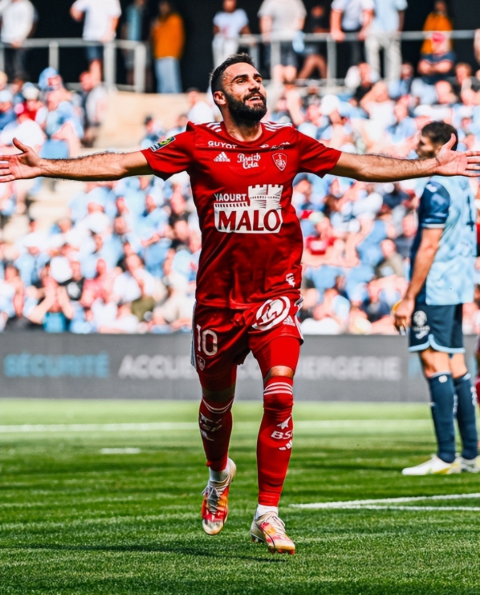 希腊力克勒沃库森，姆巴佩惊艳四座