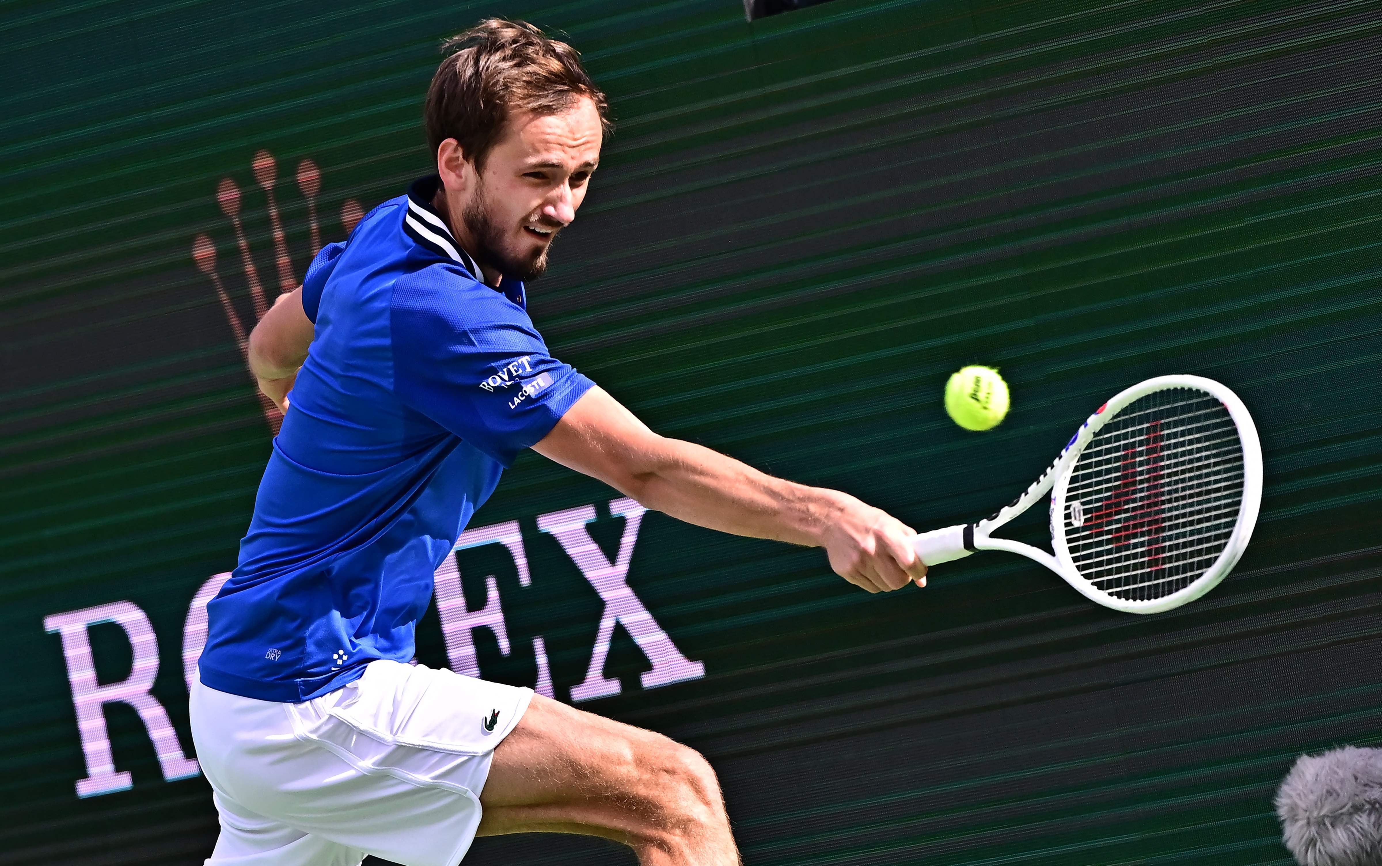 法网绝杀拉沃尔杯，梅德韦杰夫统治全场