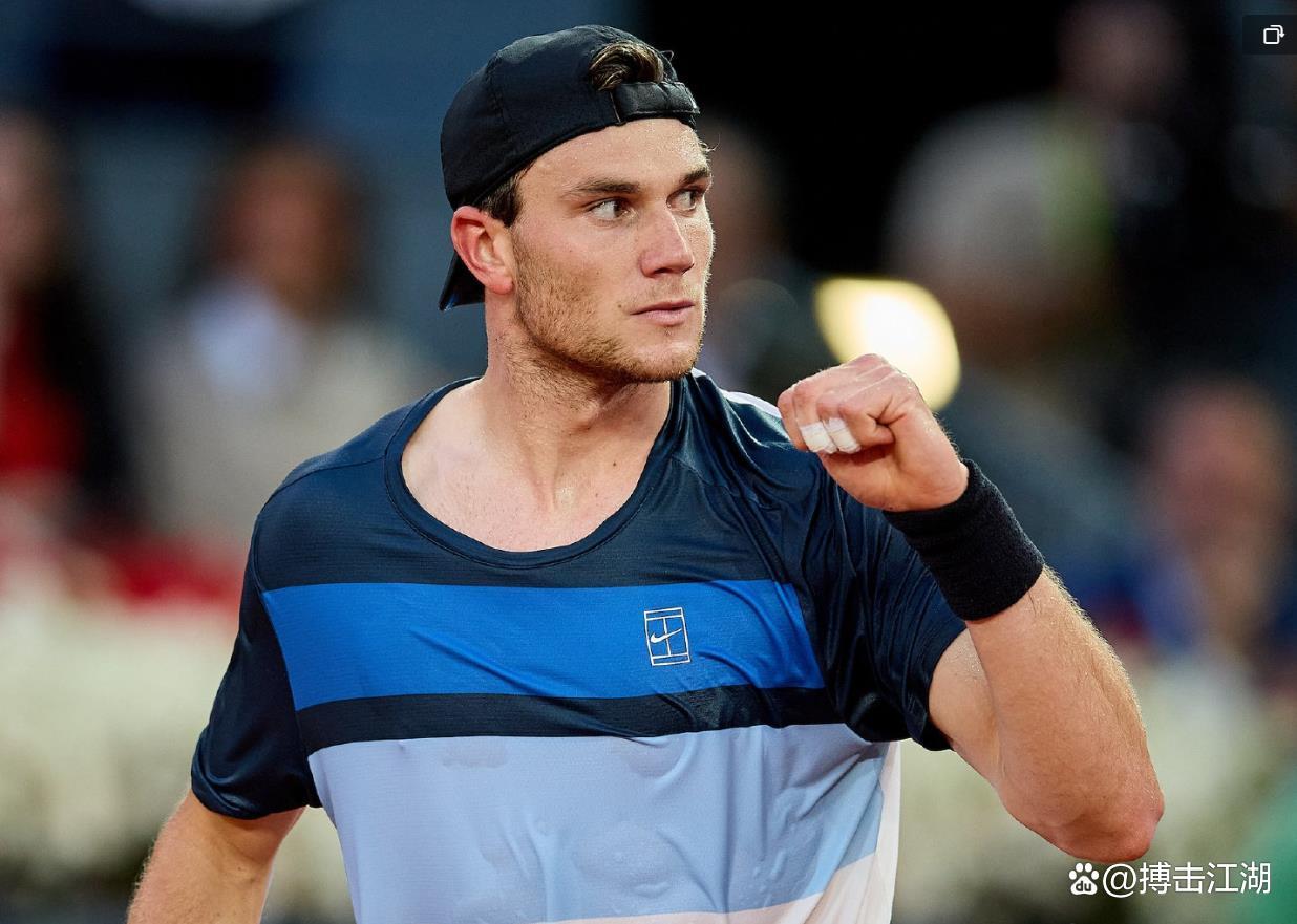 戴维斯杯轻取澳网，鲁德统治全场