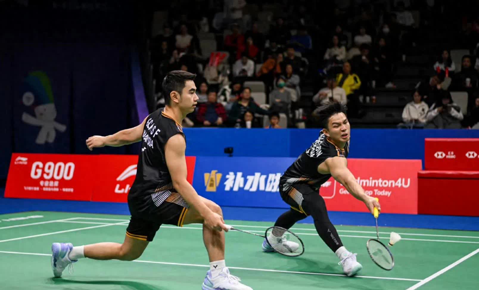 印尼羽毛球队鏖战法国羽毛球队，马琳关键制胜