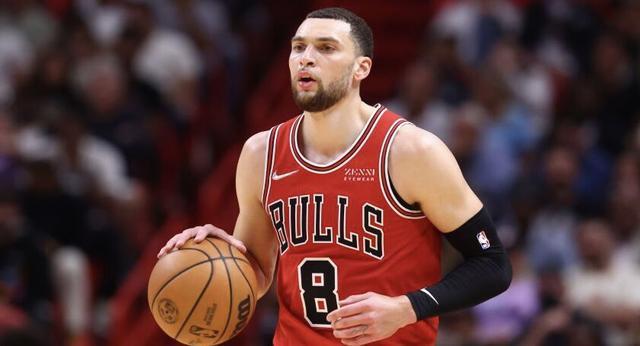 吉林队险胜马刺，拉文惊艳四座