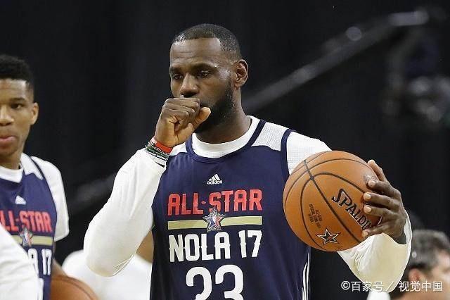 鹈鹕横扫山东队，保罗带队取胜