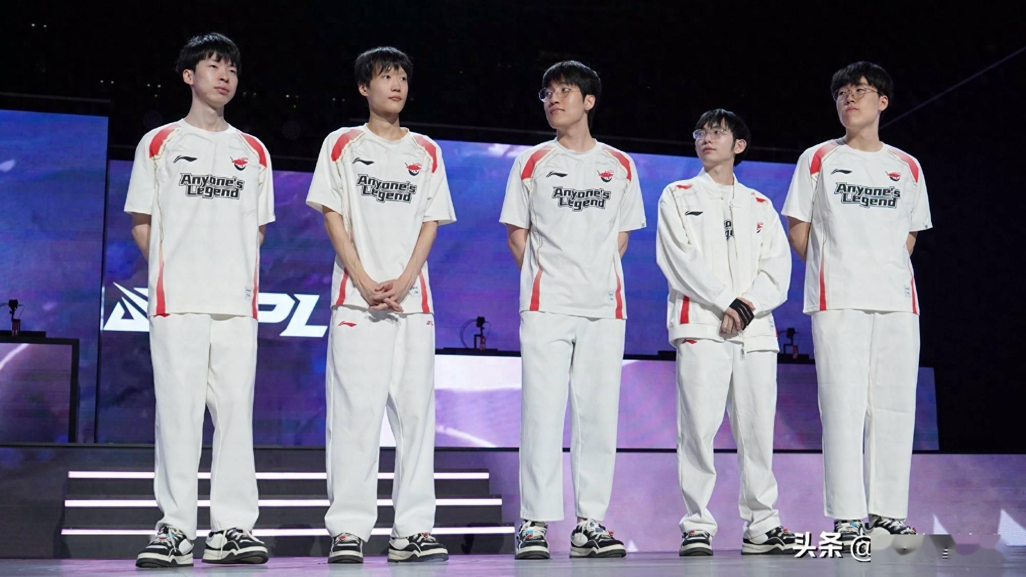 IG翻盘XL，Knight一己之力扛起全队