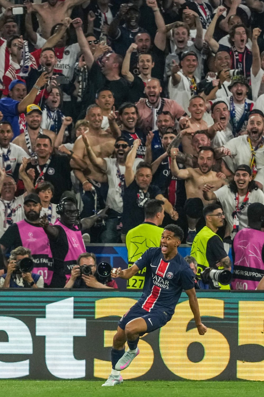 法甲联赛：巴黎圣日耳曼稳坐头把交椅