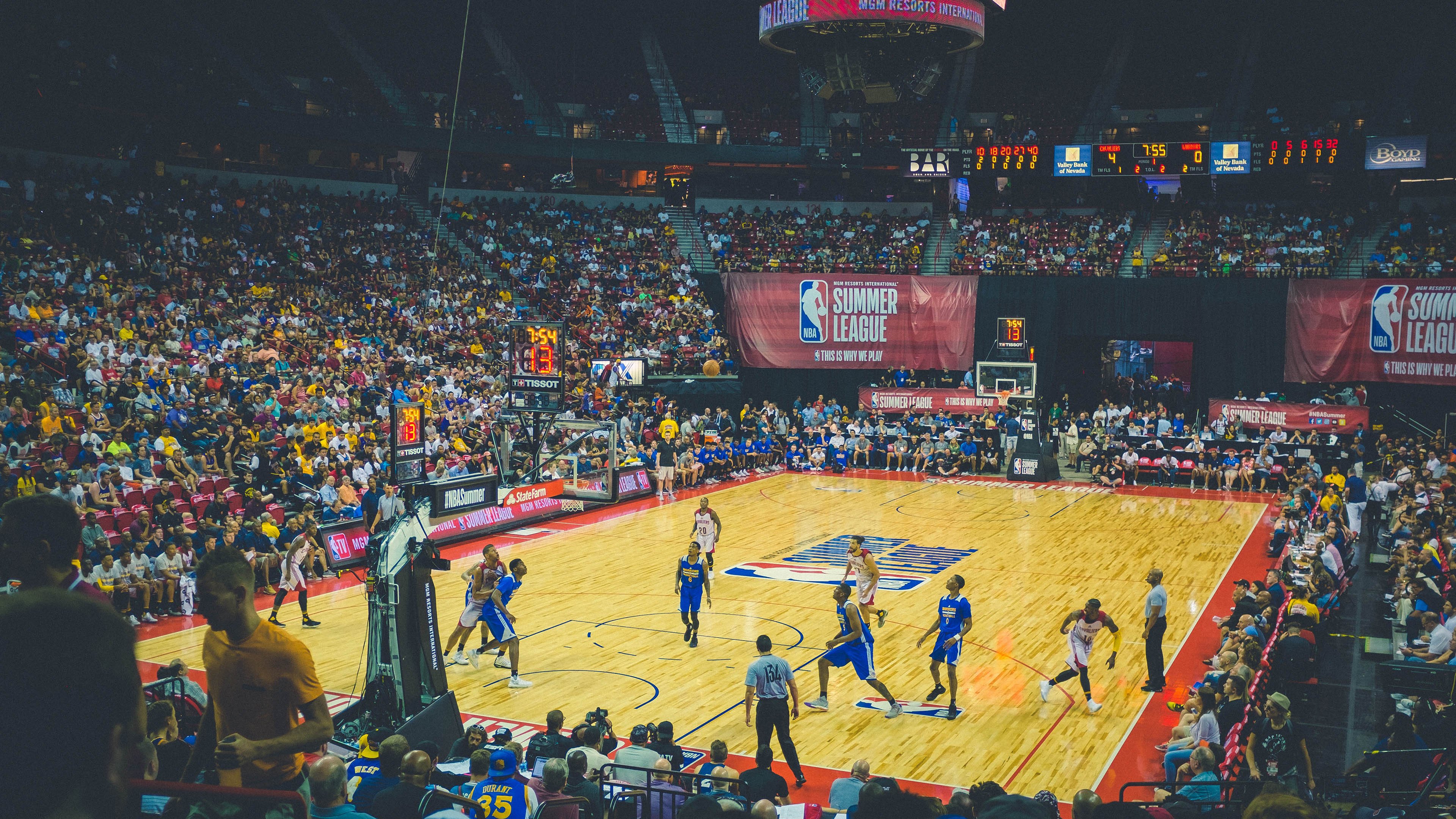 活塞碾压黄蜂，英格拉姆赛后评分拉满，一场定义性的胜利