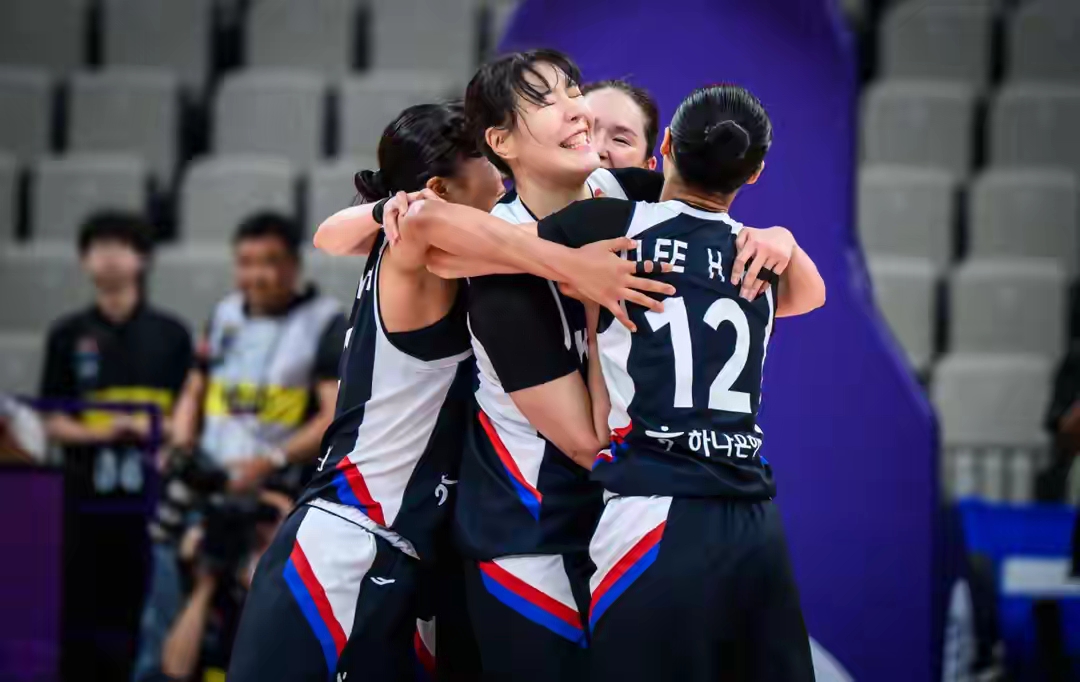 篮球比赛全端直播,球迷热情关注 篮球比赛全端直播,球迷热情关注